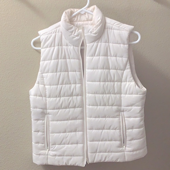 White Winter Vest - Picture 1 of 3